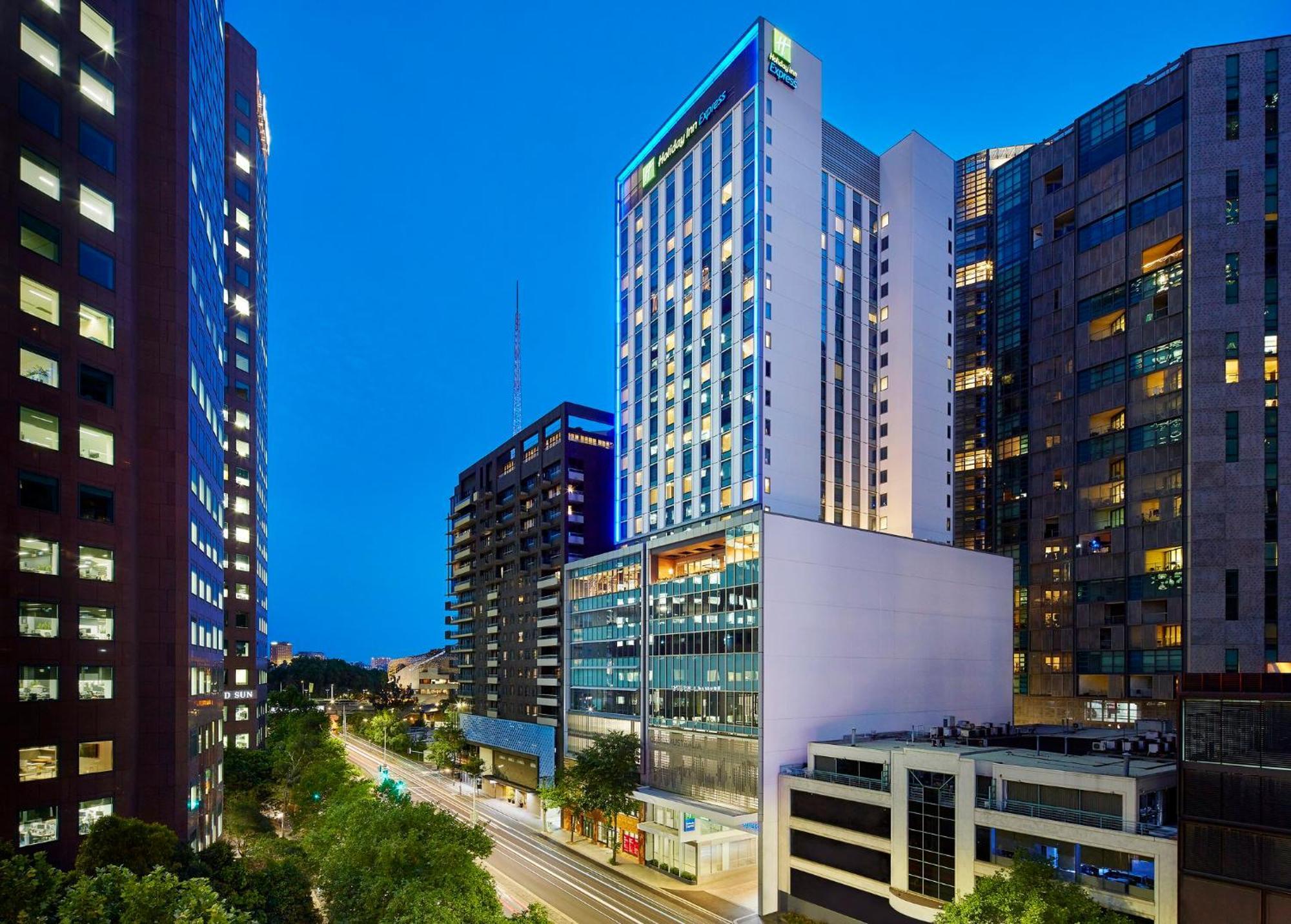 Holiday Inn Express Melbourne Southbank By Ihg — Foto’s 3